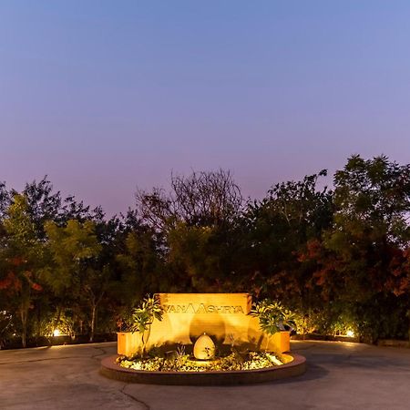 Vanaashrya Resort And Spa Sariska Tehla Exterior foto