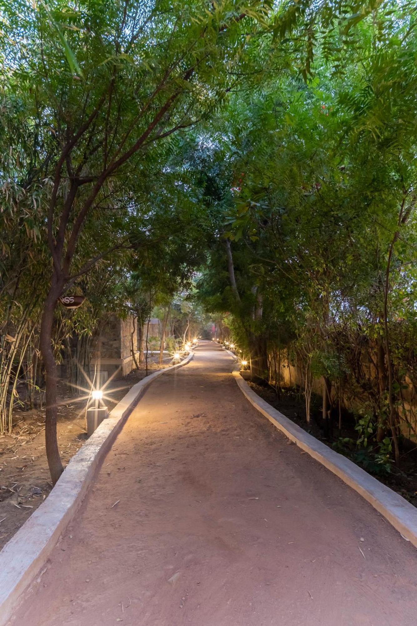 Vanaashrya Resort And Spa Sariska Tehla Exterior foto