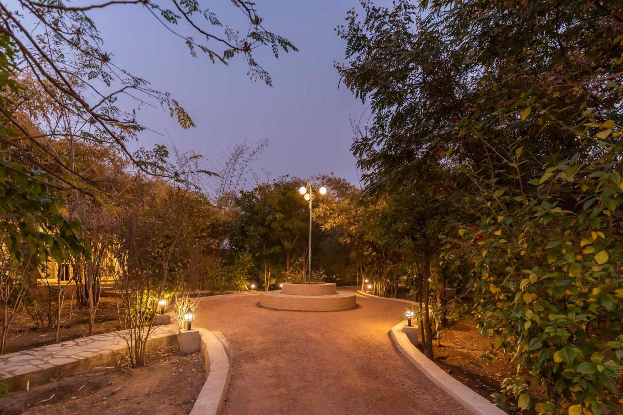 Vanaashrya Resort And Spa Sariska Tehla Exterior foto
